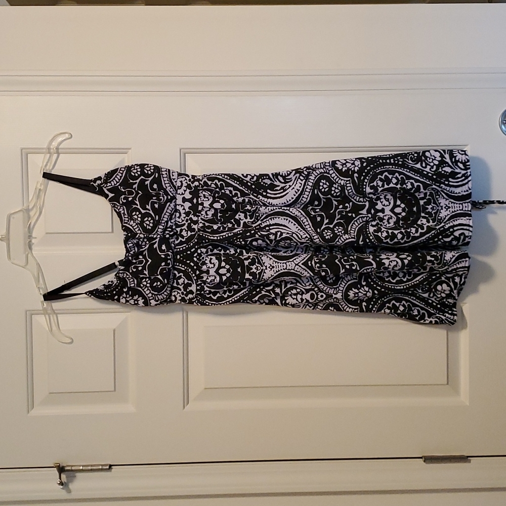 Allison Brittany dress size medium
